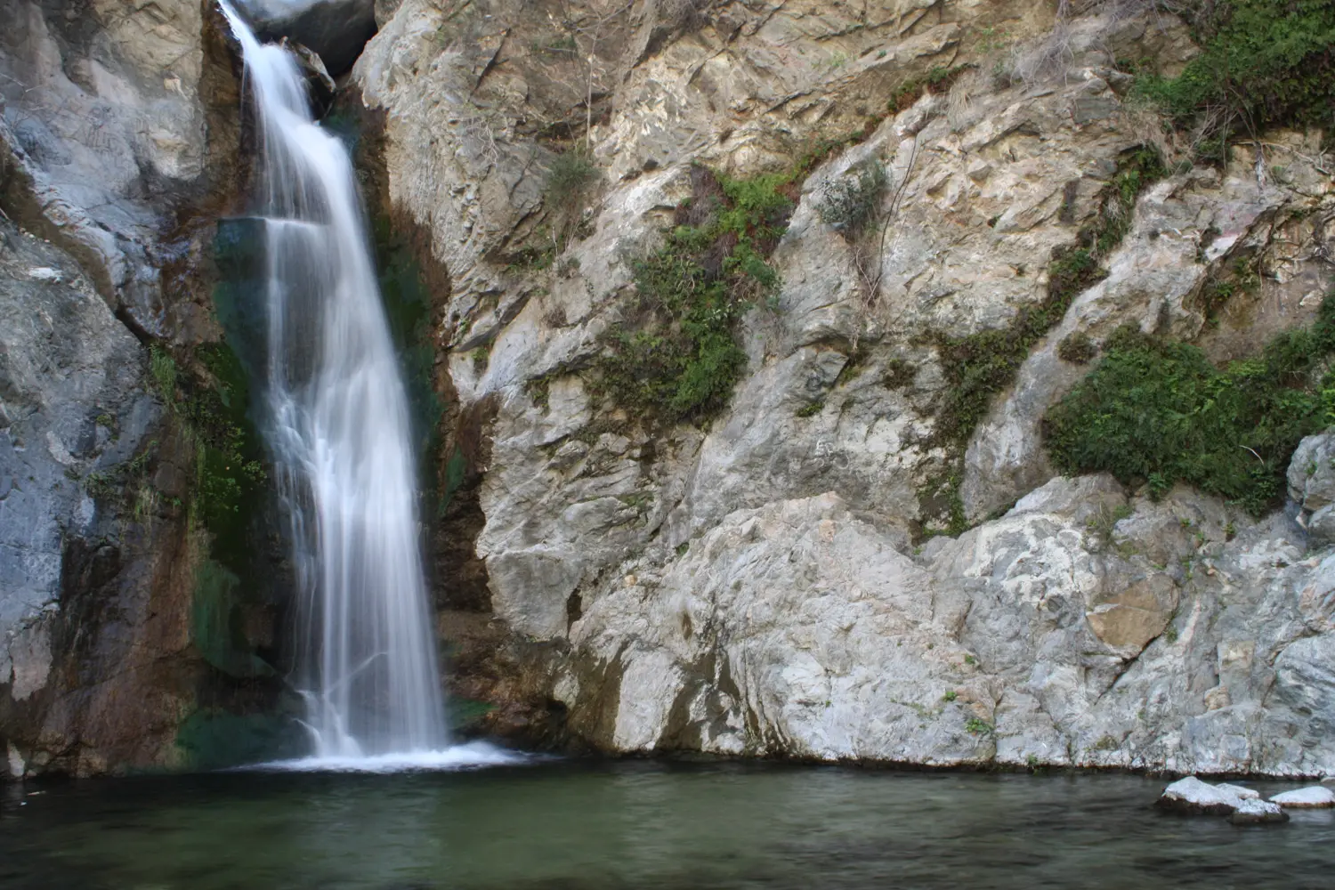 Waterfall Hikes in Los Angeles